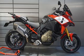 Ducati Multistrada V4 S 2023 PIKES PEAK Akpapovic