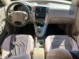 Hyundai Tucson 2005-thumb-4