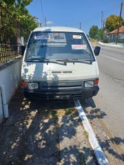 Nissan 2000 VANETTE
