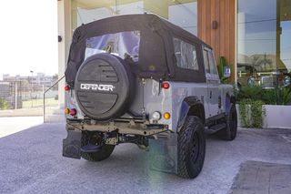 Land Rover Defender 1985 90 2.5 Diesel-thumb-3
