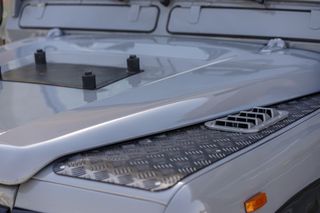 Land Rover Defender 1985 90 2.5 Diesel-thumb-20