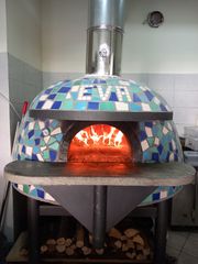 ΞΥΛΟΦΟΥΡΝΟΣ ΠΙΤΣΑΣ