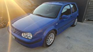Volkswagen Golf 2000
