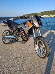 KTM 640 Duke 2005