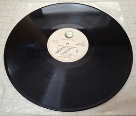 Wang Chung – Points On The Curve  LP-thumb-2
