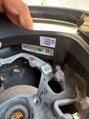 Toyota C-HR-thumb-1