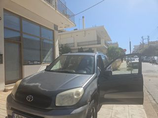 Toyota RAV 4 2005