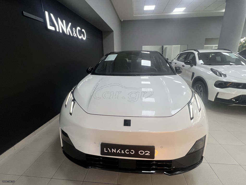Lynk&Co 02 2025 CORE