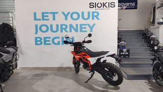 KTM 390 ENDURO R 2026-thumb-5