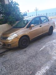 Nissan Tiida 2009