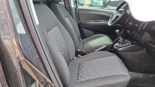 Opel Combo 2018 L1H1-thumb-9