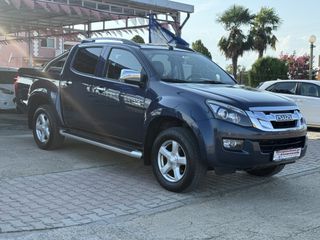 Isuzu D-Max 2015 LS 2.5 TWIN TURBO-thumb-3