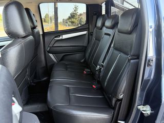 Isuzu D-Max 2015 LS 2.5 TWIN TURBO-thumb-24