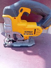 Σεγα DeWalt