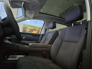 Leapmotor C 10 2026 REEV 970km Αυτονομία-thumb-23