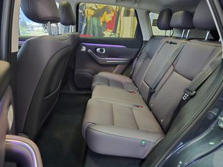 Leapmotor C 10 2026 REEV 970km Αυτονομία-thumb-24