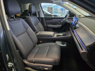 Leapmotor C 10 2026 REEV 970km Αυτονομία-thumb-29