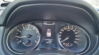 Nissan Qashqai 2014-thumb-15