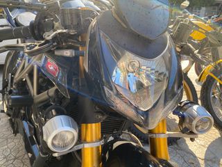 Ducati Streetfighter 2010 1098-thumb-14