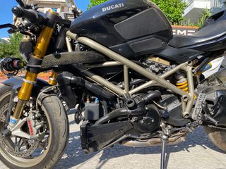Ducati Streetfighter 2010 1098-thumb-3