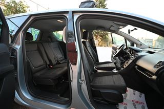 Opel Meriva 2010-thumb-15