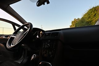 Opel Meriva 2010-thumb-21