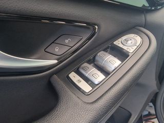 Mercedes-Benz C 180 2016 AVANTGARDE-thumb-17