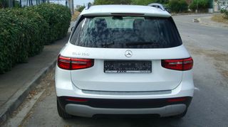 Mercedes-Benz GLB 180 2022-thumb-1