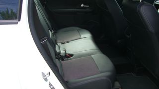 Mercedes-Benz GLB 180 2022-thumb-15