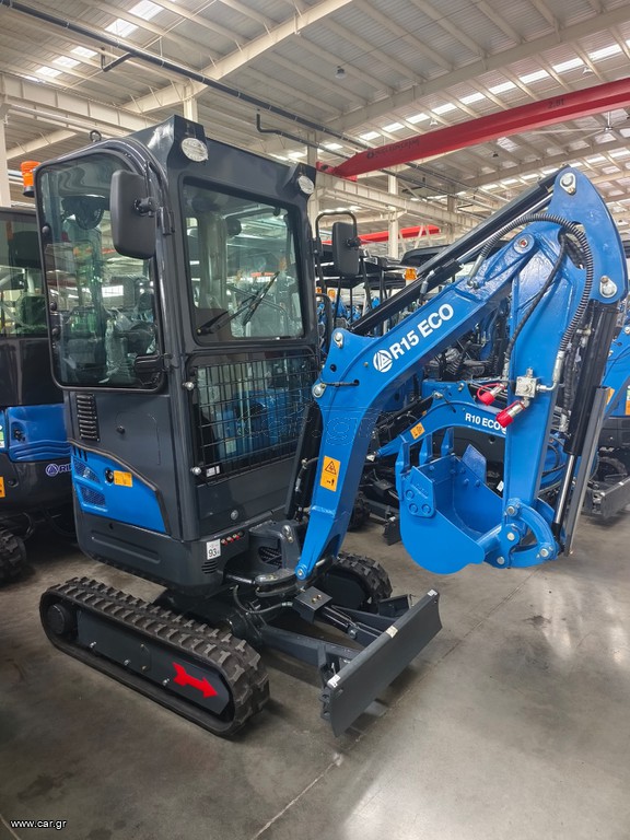 Εκσκαφάκι (διαβολάκι) Kubota 2026 R15 ECO ΜΕ ΚΑΜΠΙΝΑ - ΚΑΛΟΡΙΦΕΡ