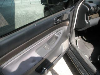 Audi A4 2000-thumb-9