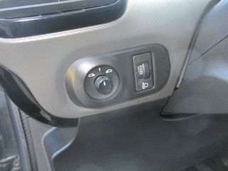 Citroen C4 Cactus 2019 BLUEHDI 100 STOP&START-thumb-21