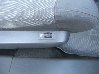 Citroen C4 Cactus 2019 BLUEHDI 100 STOP&START-thumb-26