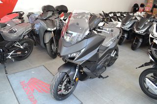 Honda Forza 750 2026