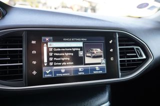 Peugeot 308 2017 1.2 ALLURE 130ps FULL EXTRA-thumb-23
