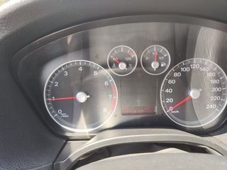 Ford Focus 2007-thumb-8