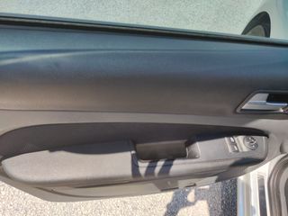 Ford Focus 2007-thumb-9