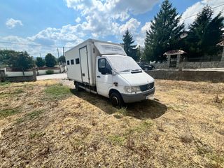 Mercedes-Benz 1996 412