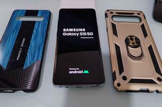 Samsung Galaxy S10 5G (8/256GB) Royal Gold-Android 15,OneUI 7