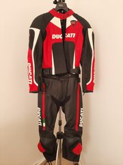 Ducati by Dainese γυναικεία διαιρούμενη αγωνιστική φόρμα δερμάτινη Νο42