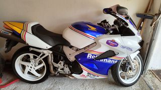 Honda VFR 800 2003 Vfr 800 vtec-thumb-1