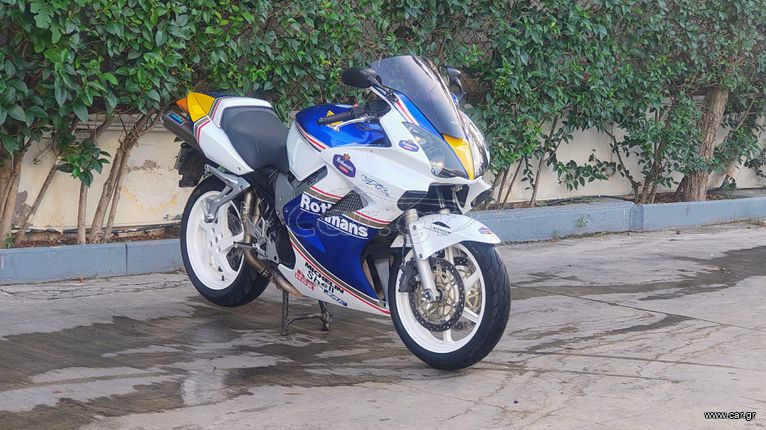 Honda VFR 800 2003 Vfr 800 vtec
