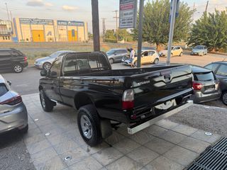 Mitsubishi L200 2005-thumb-9