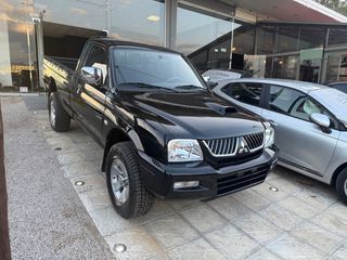 Mitsubishi L200 2005-thumb-39