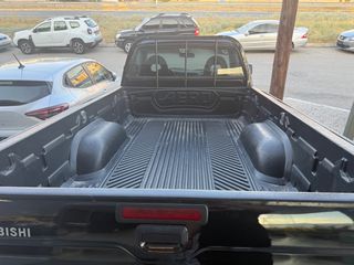 Mitsubishi L200 2005-thumb-15