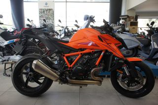 KTM 1390 Super Duke R 2024 KTM SUPER DUKE R