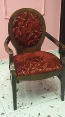 Τετρο καρέκλες 150€ οι δύο