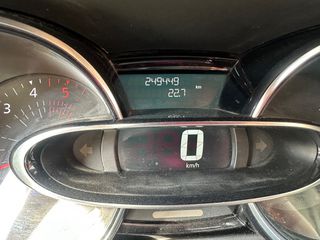 Renault Clio 2018-thumb-5