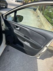 Renault Clio 2018-thumb-17