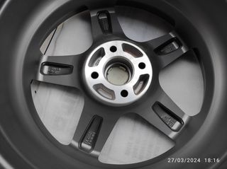 Momo hyperstar evo 6.5x16 et43-thumb-5